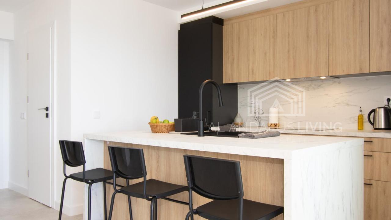 Panoramic Sea Views And Direct Access To The Beach From The Community In Torrenueva Διαμέρισμα Μάλαγα Εξωτερικό φωτογραφία