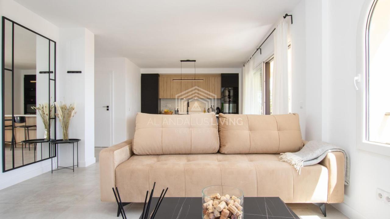 Panoramic Sea Views And Direct Access To The Beach From The Community In Torrenueva Διαμέρισμα Μάλαγα Εξωτερικό φωτογραφία